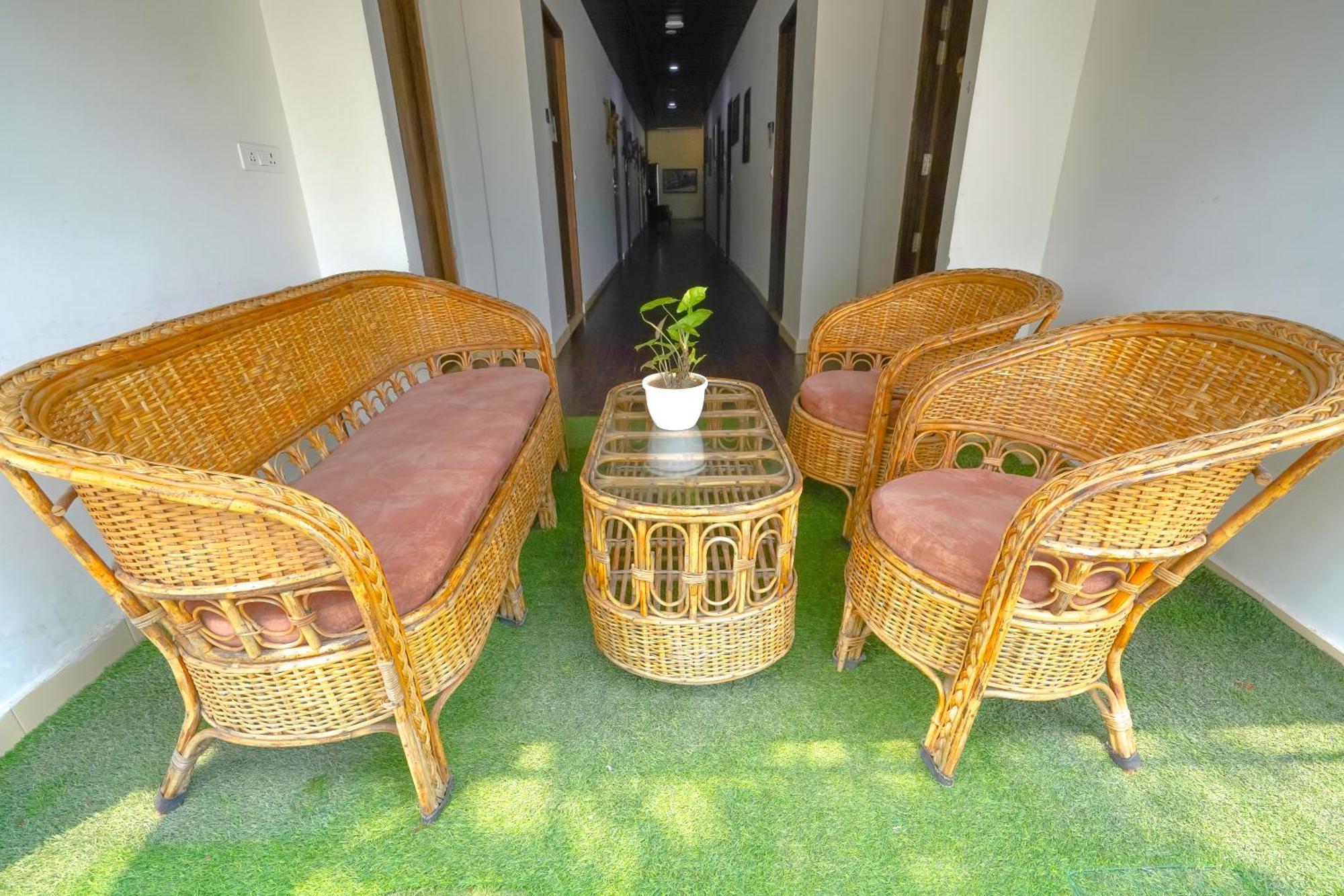 Hotel The Naga Rishīkesh Zewnętrze zdjęcie